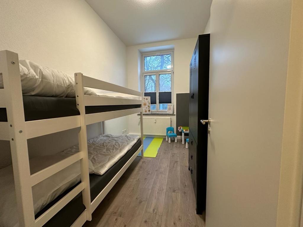 Familienwohnung Am Pfaffenteich Schwerin  Exterior photo