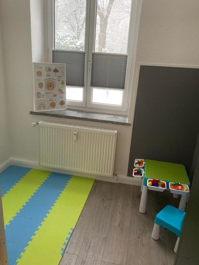 Familienwohnung Am Pfaffenteich Schwerin  Exterior photo